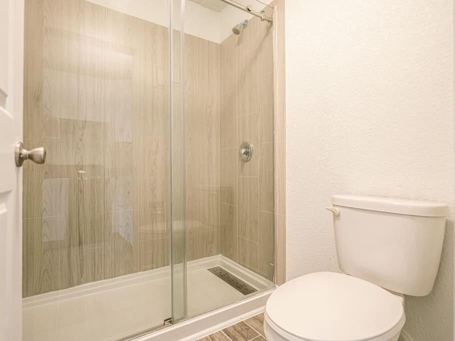 Elegant 1Br Haven In Orlando & 5 Minutes To Disney Lägenhet Vineland Exteriör bild